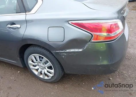 2015 Nissan Altima 2.5/2.5 S/2.5 Sl/2.5 Sv из США, поврежденный, VIN 1N4AL3AP3FC184369